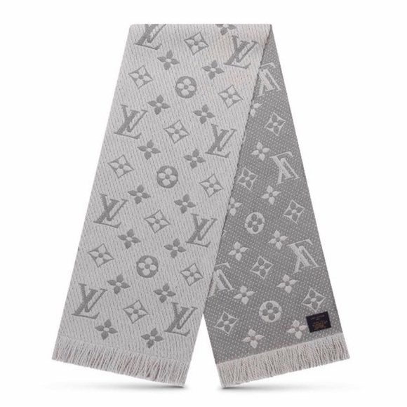 Louis Vuitton Logomania Wool Scarf - Picture 2 of 4